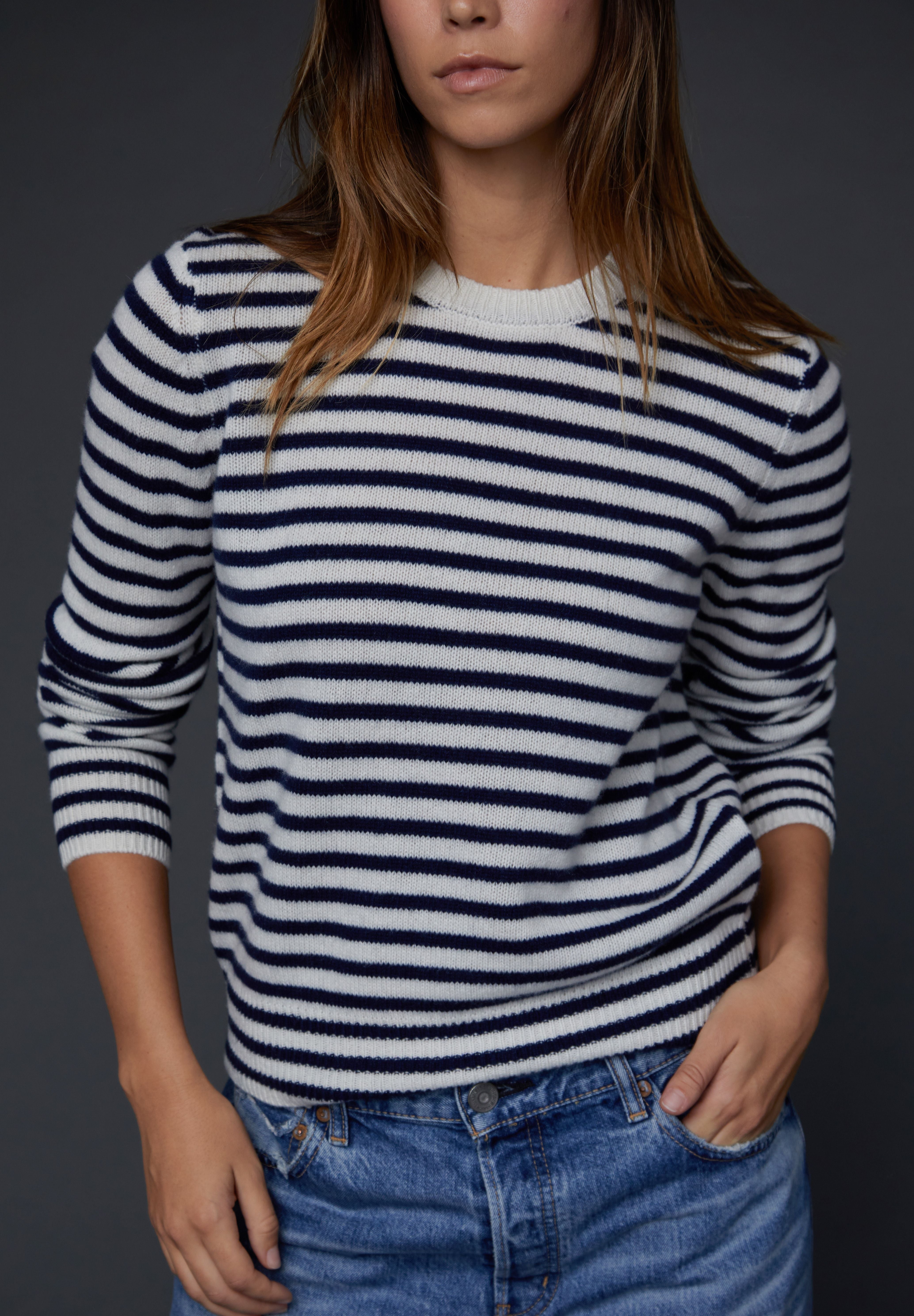 Heavy Gauge Cashmere Crew