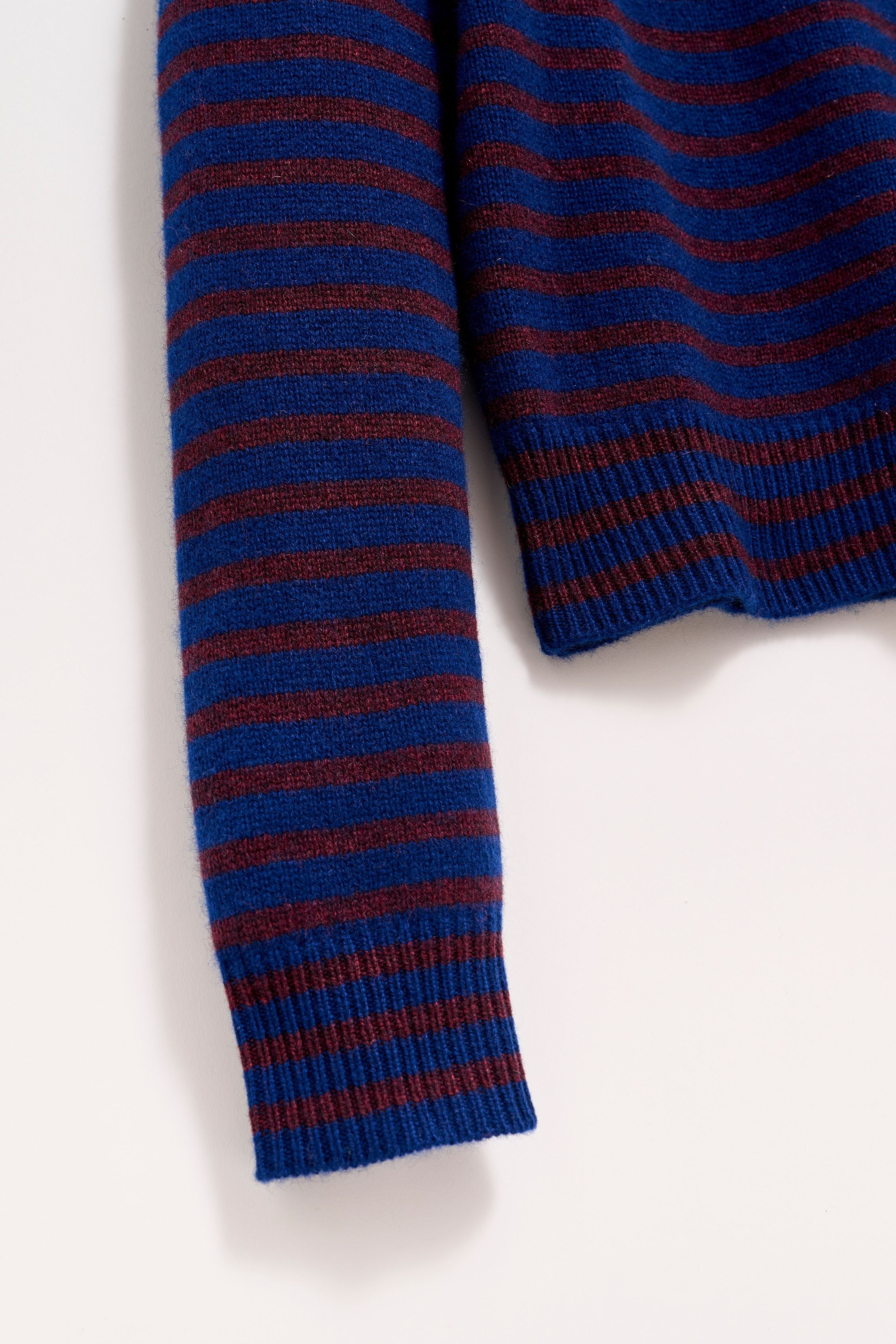 Heavy Gauge Cashmere Crew